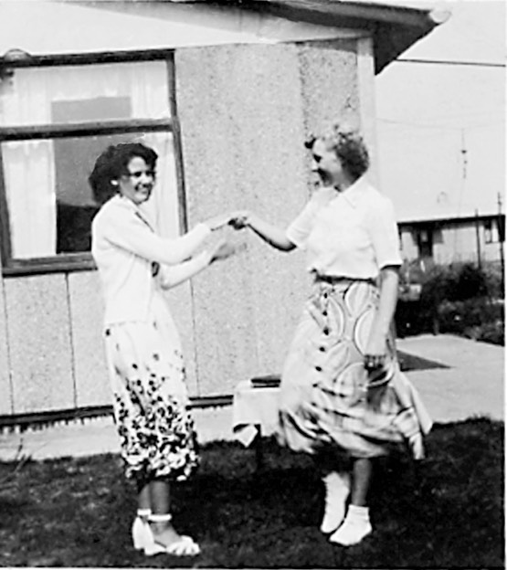 anne and pauline